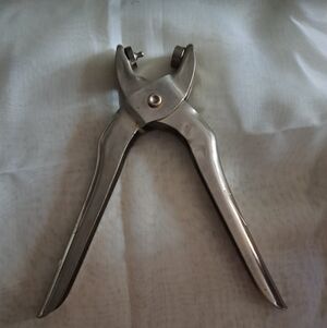 Premium Silver Metal Hole Punch Tool